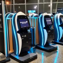 IER 919 Self-Check-in Kiosks for Air New Zealand at Invercargill Airport (New Zealand) Bornes d’enregistrement IER 919 Air New Zealand à l’Aéroport d’Invercargill (Nouvelle-Zélande)