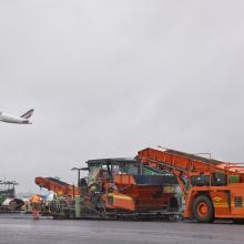 Renovation of runway 3 at Paris-Orly airport